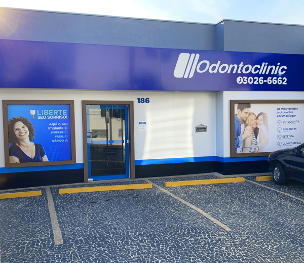 Fachada de Odontoclinic